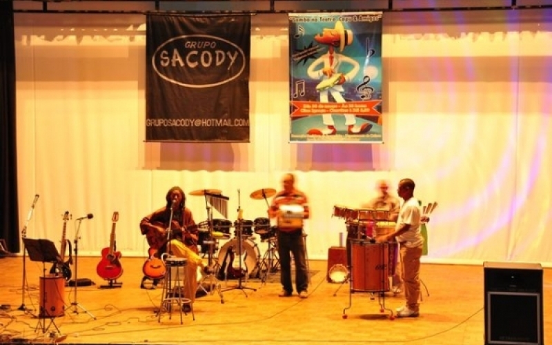 “Samba no Teatro” no Cine Iguaçu