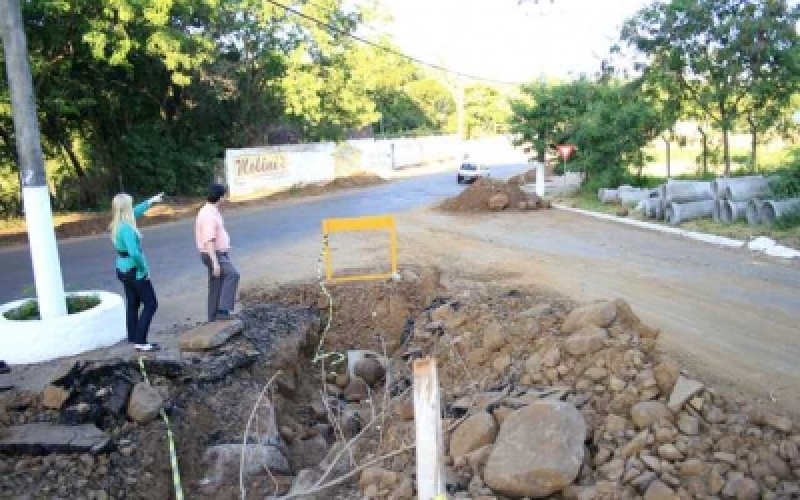 Av. Marciano de Barros a todo vapor