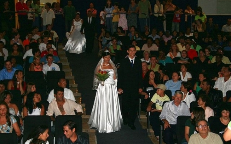 56 casais participam do Casamento Comunitário neste sábado