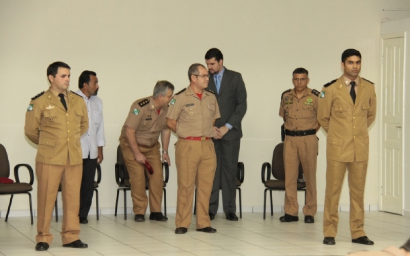Tenente Angelino assume comando na cidade e capitão Schoemberger vai para Foz