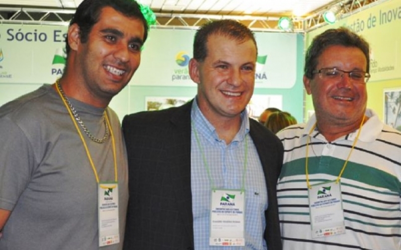 Diretor de esportes de Jacarezinho participa de Encontro de Gestores Públicos em Foz do Iguaçu
