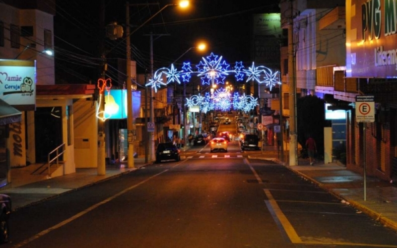 Papai Noel chega dia 15 em Jacarezinho com coral de crianças