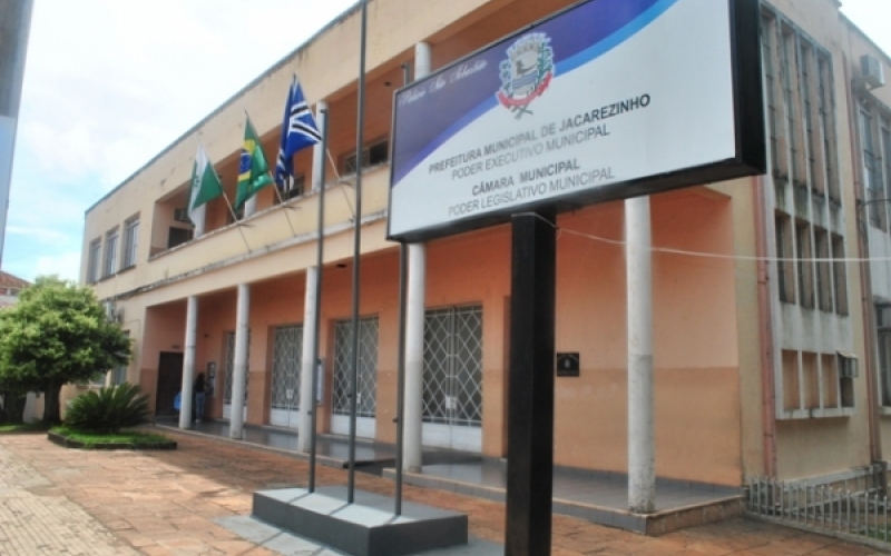 Dívida de impostos em Jacarezinho chega a R$ 14 milhões
