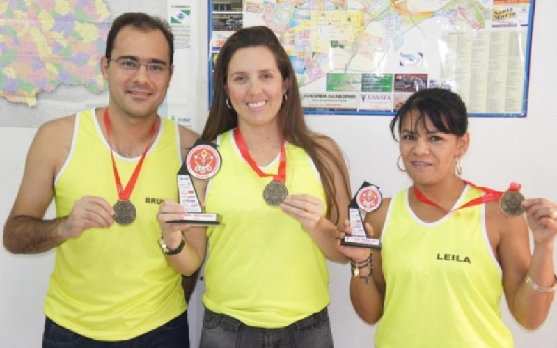 Equipe de atletismo de Jacarezinho tem bom resultado em Assis