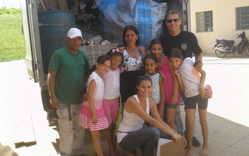 Meio Ambiente, Polícia e Assomarja realizam trabalho com escolas municipais