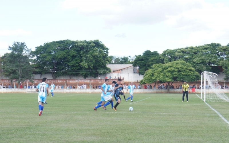 Guapirama e Jacarezinho ficam no zero na primeira partida da final