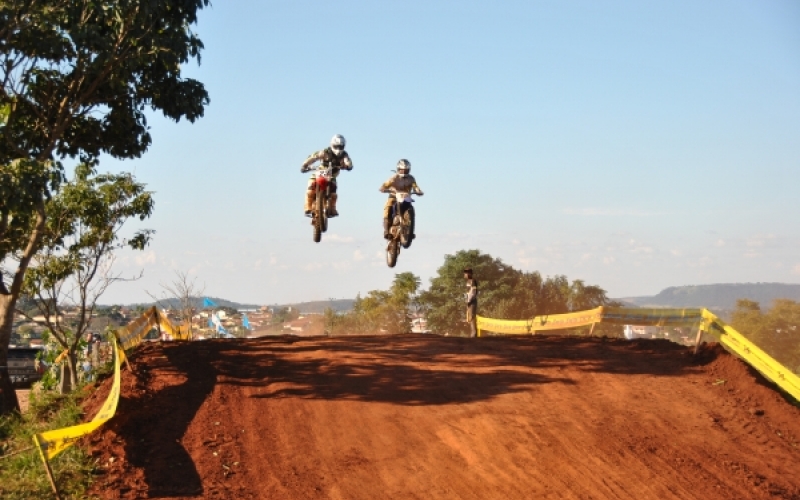 Etapa Norte Paranaense de MotoCross movimenta 24ª FETEXAS