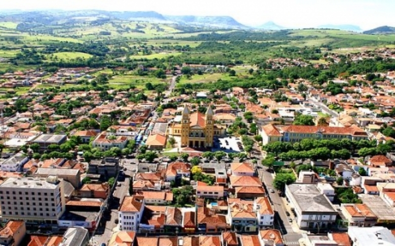 Jacarezinho é a terceira cidade a gerar mais empregos no Paraná em abril