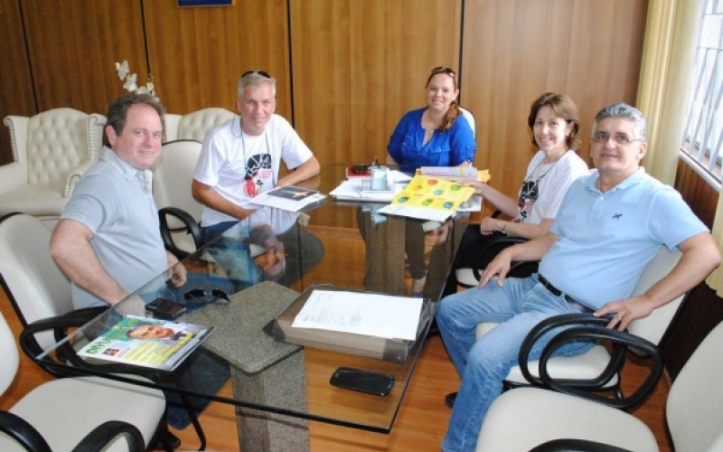 Dr. Sérgio conhece funcionamento do programa JEPP do SEBRAE