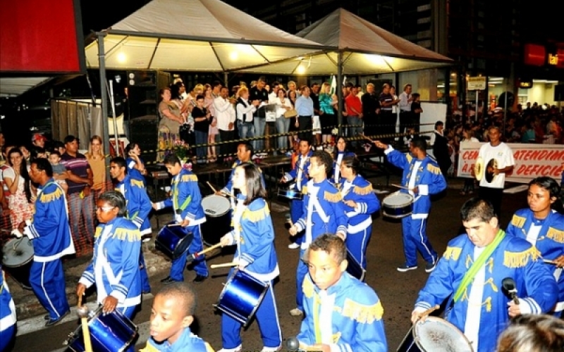 Desfile Cívico marcou o 02 de abril em Jacarezinho