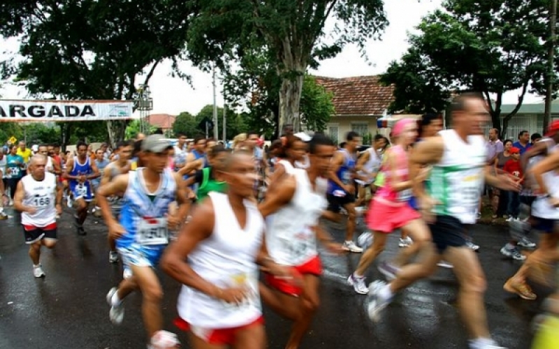25ª edição de Corrida Rústica 2 de Abril atrai atletas de três Estados
