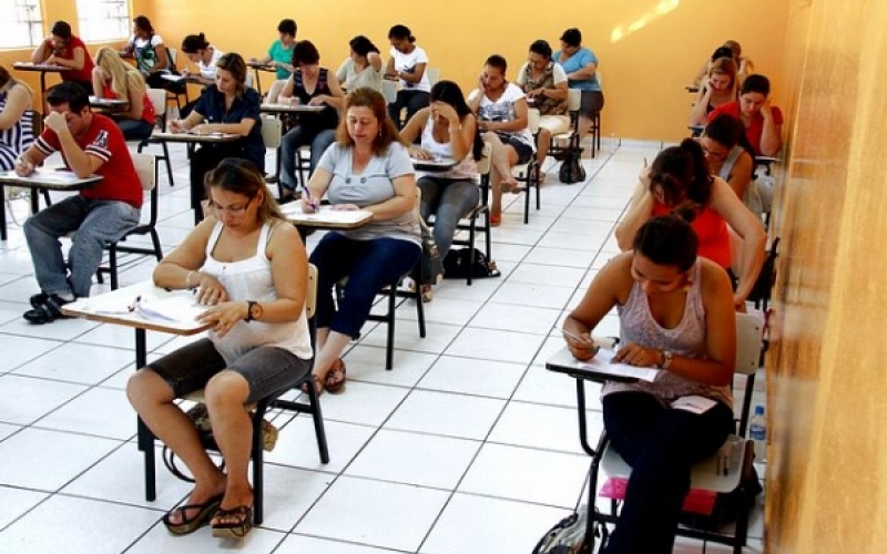 Município convoca fiscal, professor e auxiliares administrativos 