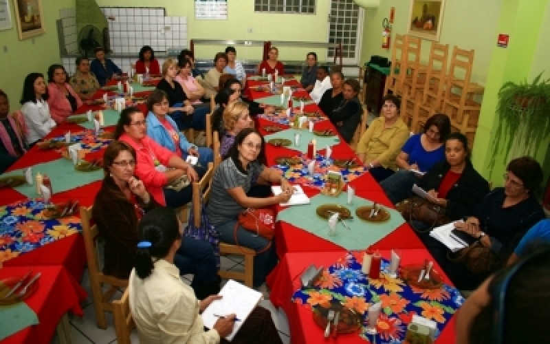 Comfibra recebe mulheres de Santa Catarina para visita técnica