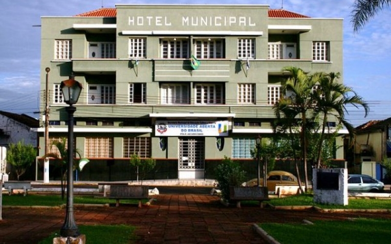 Vagas para Tutoria na UAB