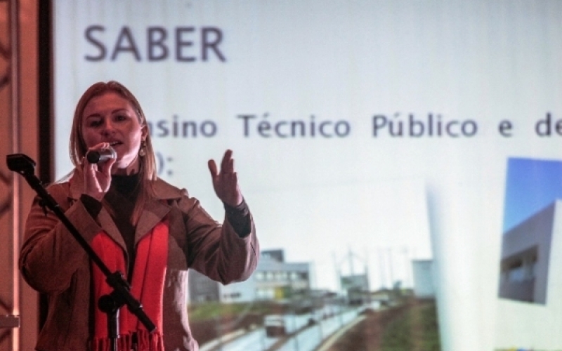 Crescimento sustentável de Jacarezinho é destaque em evento do TCE