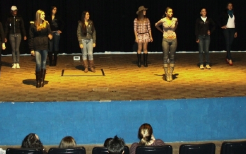 Conheça as candidatas à Rainha da Fetexas 2011