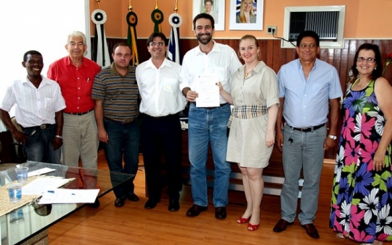 Deputado Enio Verri visita Jacarezinho