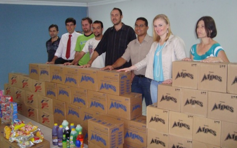Arrecadação de Kits de Limpeza