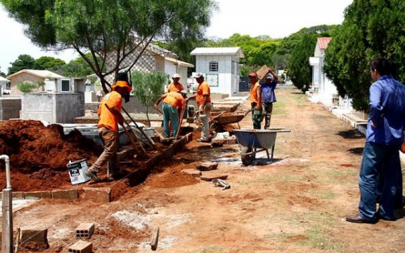 Calçamento do Cemitério