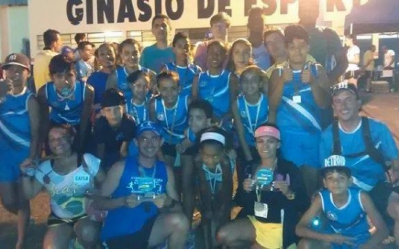 Jacarezinho se destaca mais uma vez em prova de atletismo