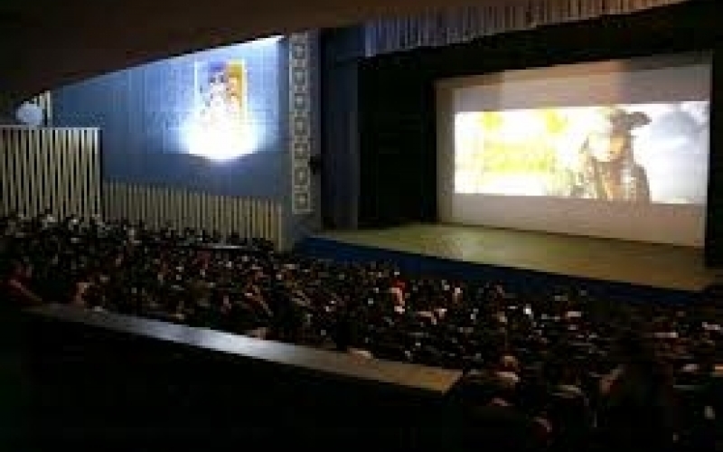 Cine Iguaçu abre as portas para alunos da rede estadual de ensino