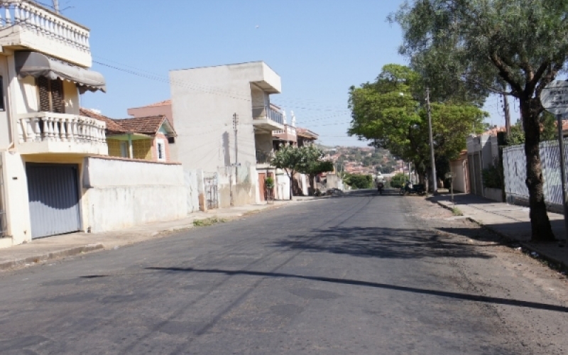 Mudança no sentido da rua deverá melhorar fluxo