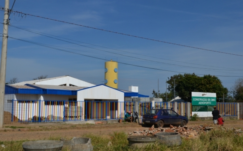  Obra da supercreche atrasa por irresponsabilidade de empresa contratada