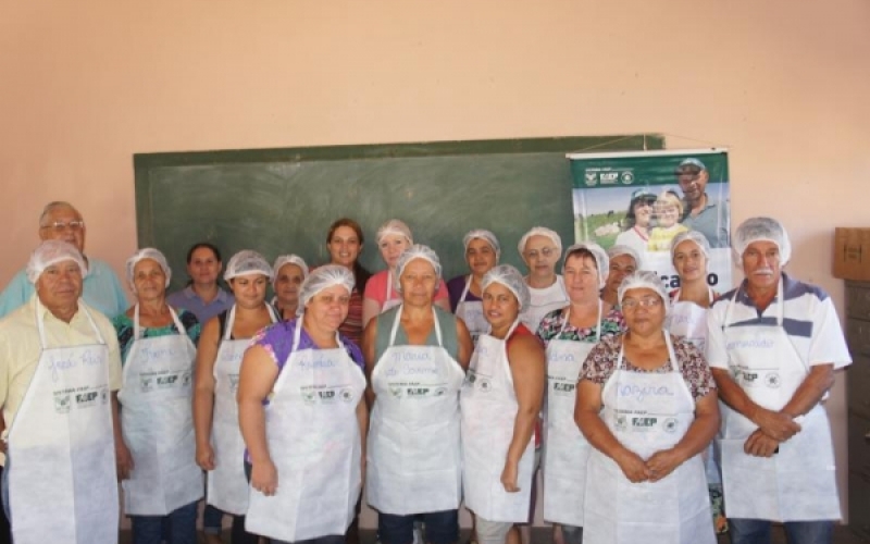 Produtores recebem qualificação na produção de pães