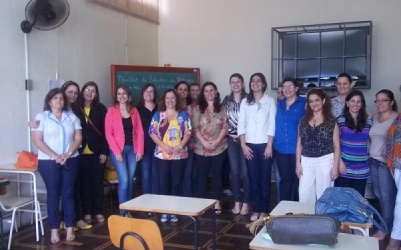 Diretoras de escolas municipais se reúnem com delegada em Jacarezinho