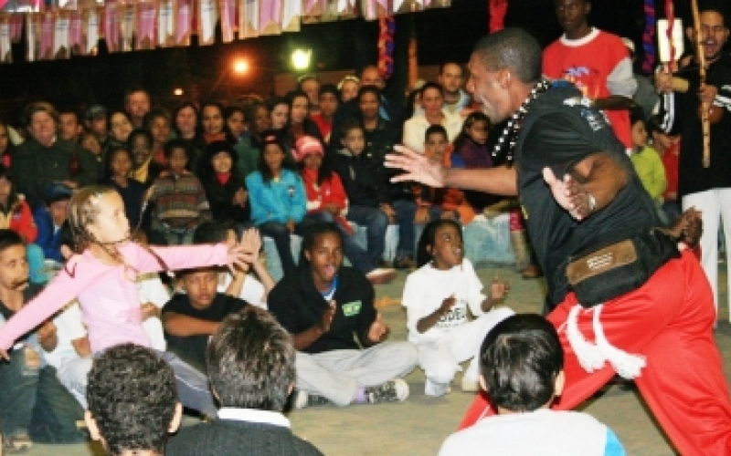  03 de agosto Dia da Capoeira