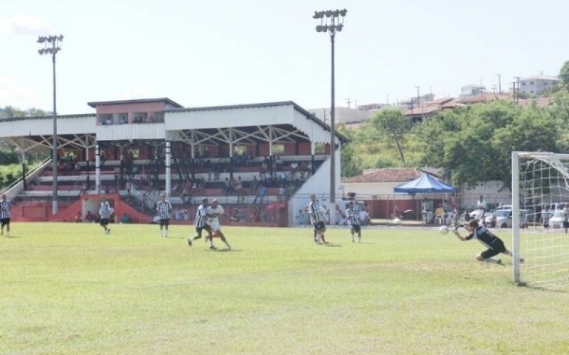 Jardim São Luis e Aeroporto fazem clássico pela Copa Jacarezinho