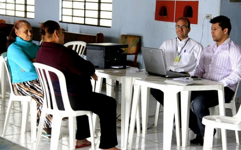 Sala do Empreendedor leva projeto de formalização aos bairros