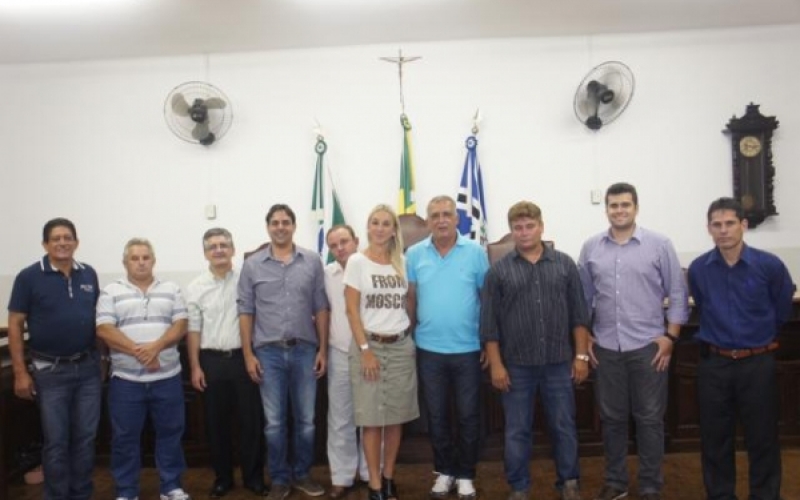 Câmara realiza primeira sessão com participação do prefeito