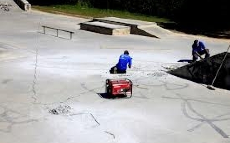 Pista de skate recebe melhorias para sediar Campeonato
