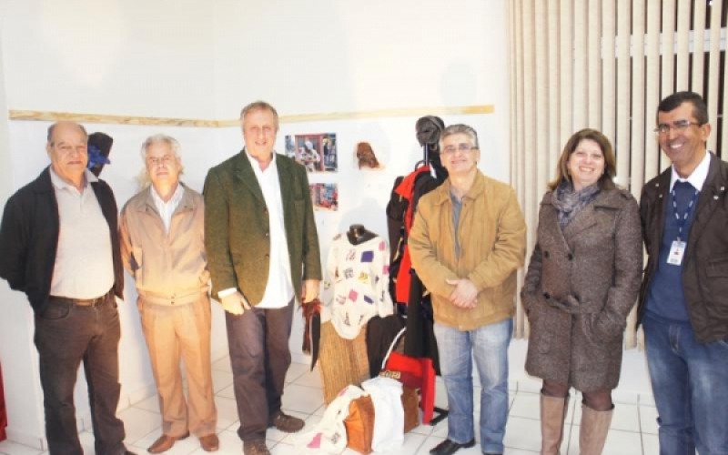 Maior Festival de Teatro já realizado em Jacarezinho é oficialmente aberto