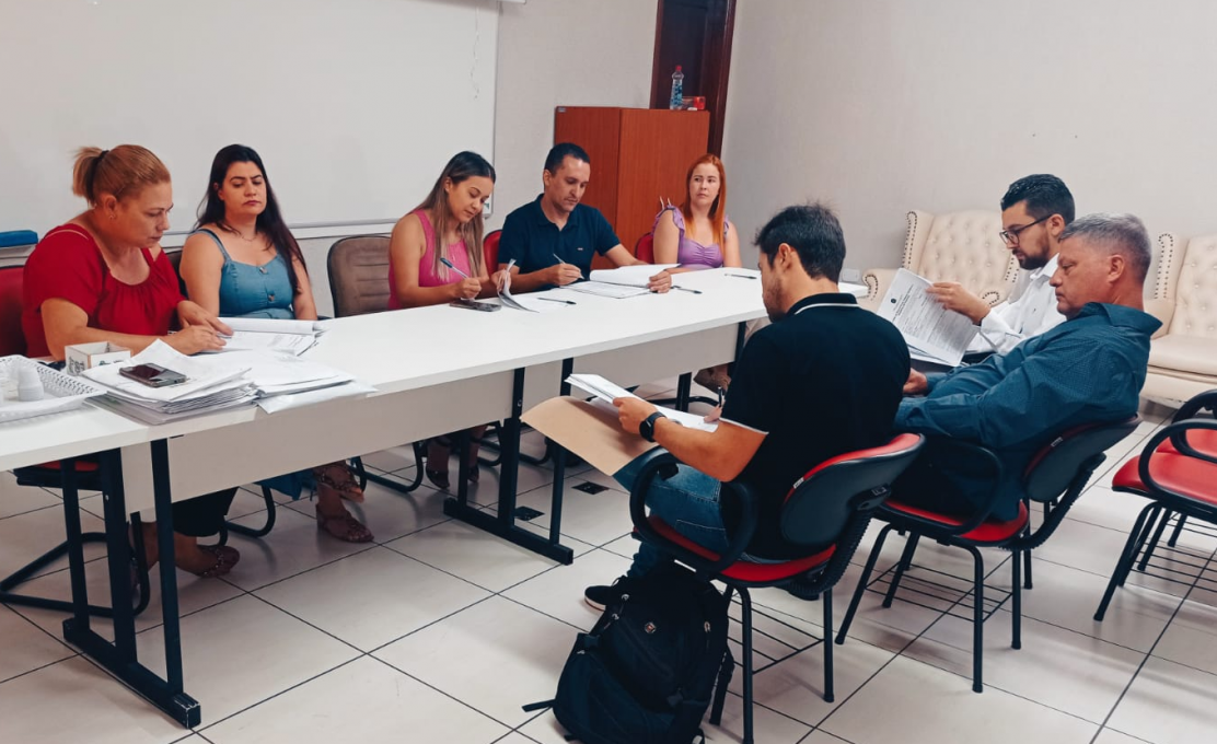 Quatro empresas disputam construção do AME