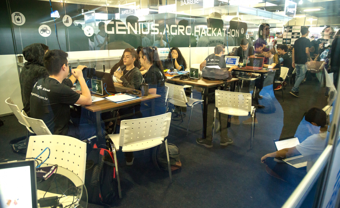 Genius Hackathon 2022 busca soluções inovadoras para a cadeia do agronegócio