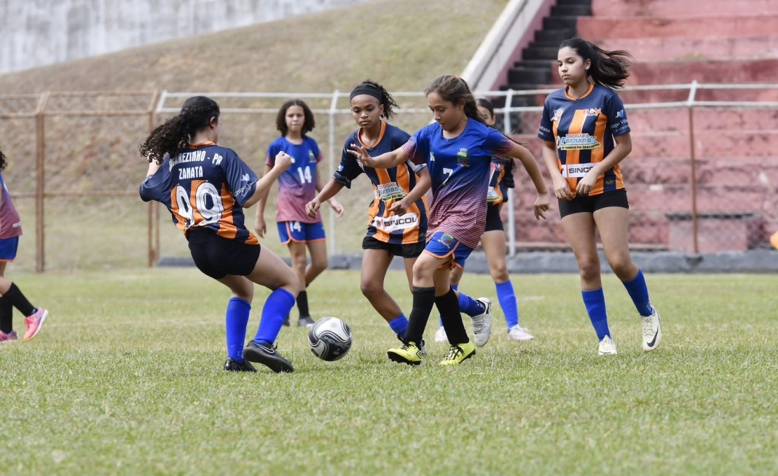 Jacarezinho se destaca como sede da 2ª Fase Regional dos Jogos Escolares do Paraná – Bom de Bola
