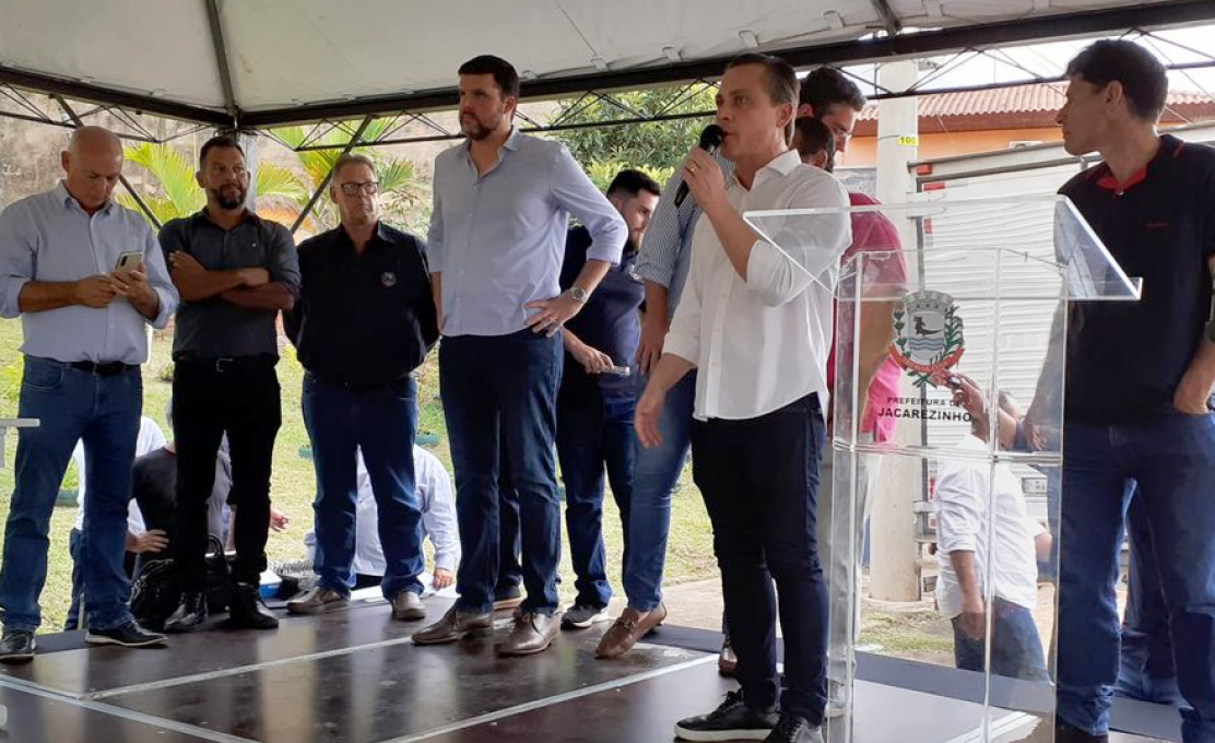 Assinada ordem de serviço para pavimentação do Jardim Europa 