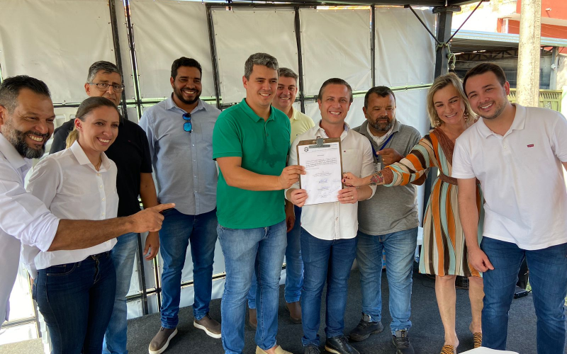 Assinada ordem de serviço para pavimentação do Jardim Castro