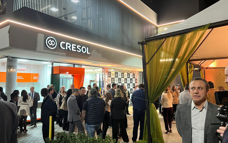 Cresol inaugura agência em Jacarezinho